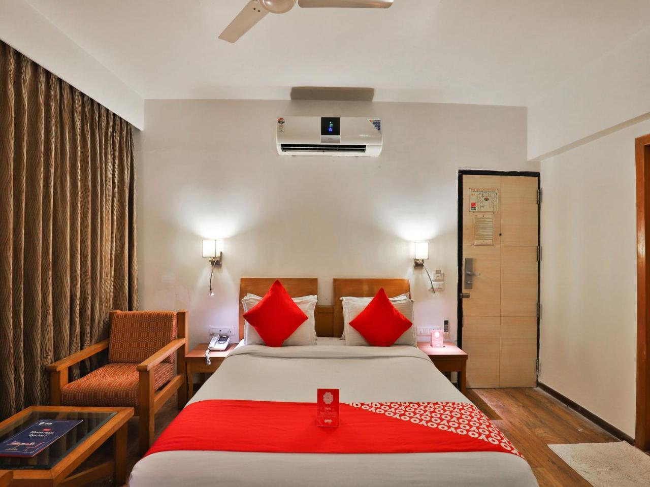 Oyo 1123 Hotel Rock Regency Αχμπανταμπάντ Εξωτερικό φωτογραφία