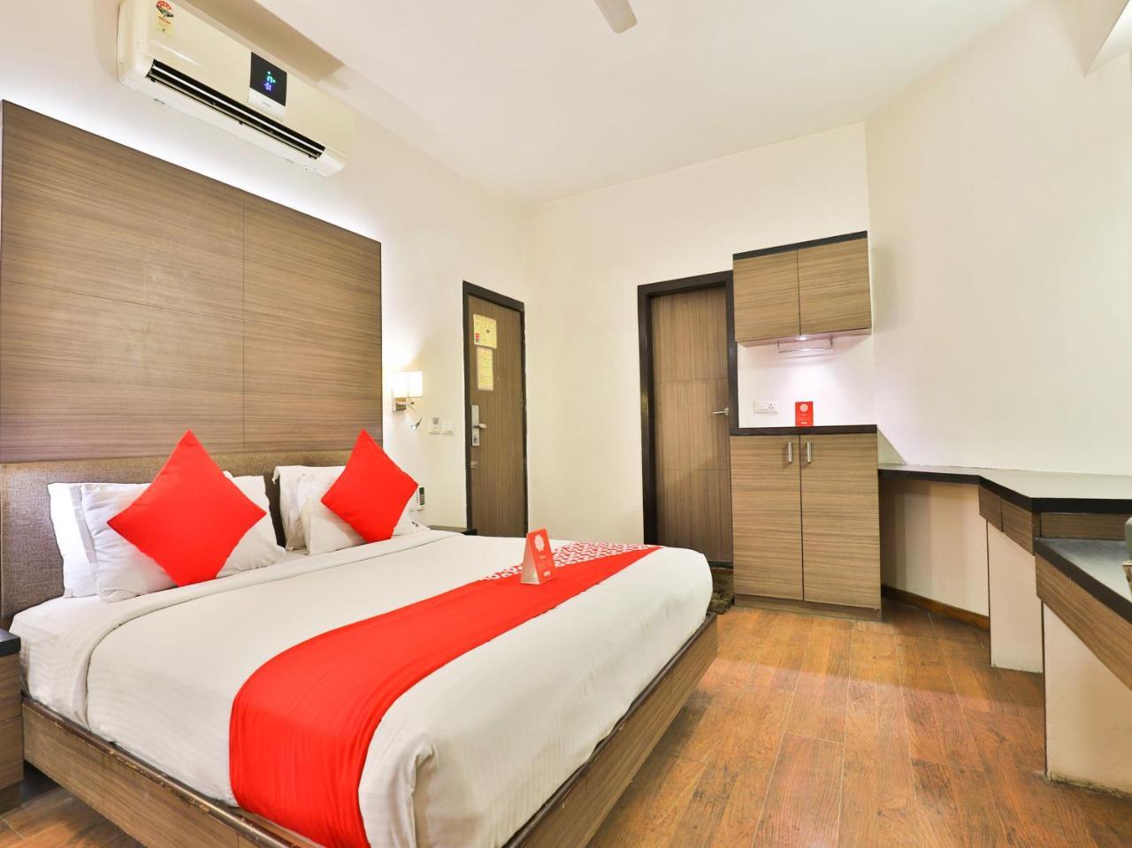 Oyo 1123 Hotel Rock Regency Αχμπανταμπάντ Εξωτερικό φωτογραφία
